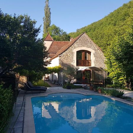 לינה וארוחת בוקר Murat Le Moulin De Jules Et Akasha מראה חיצוני תמונה