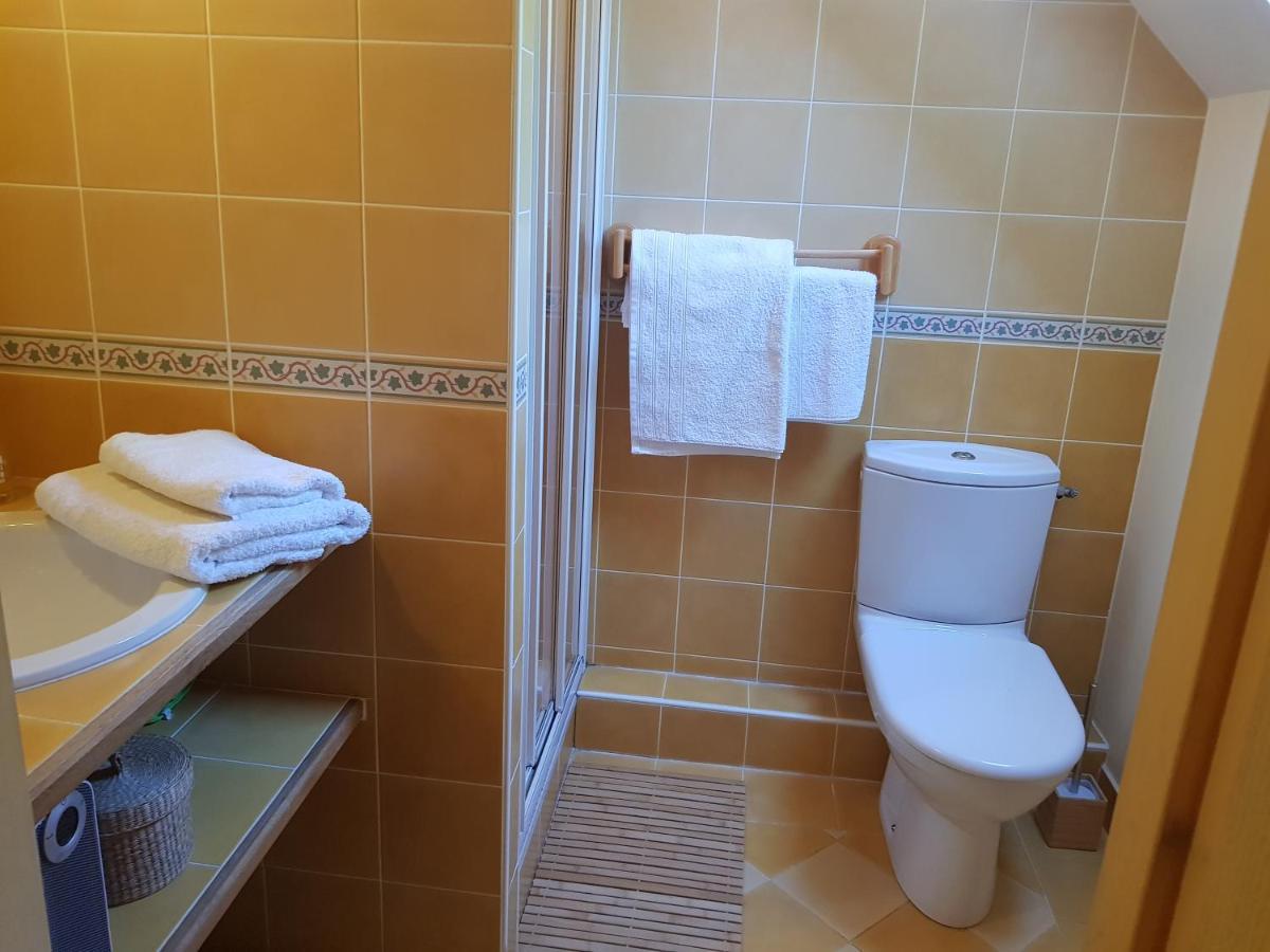 לינה וארוחת בוקר Murat Le Moulin De Jules Et Akasha מראה חיצוני תמונה